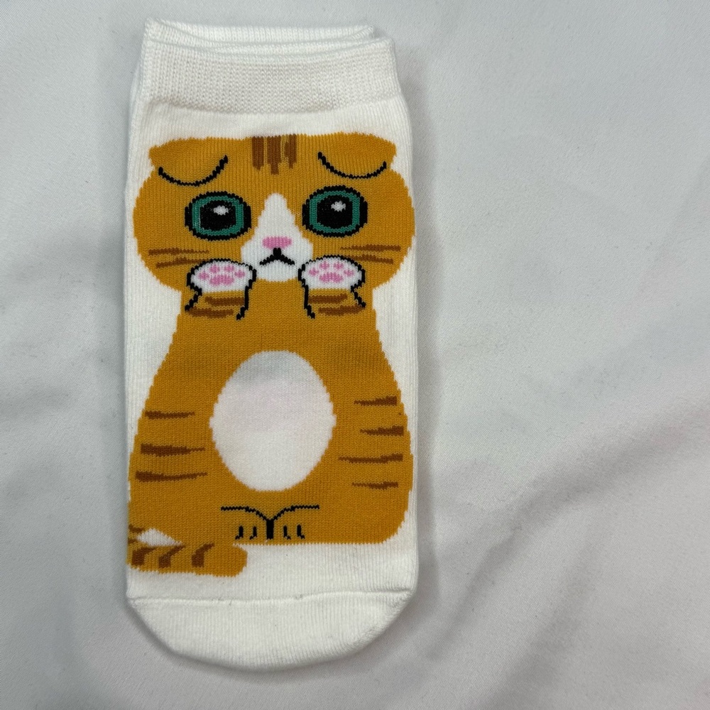 Cat Socks Women’s Featuring a Scottishfold Orange Striped Cat NWOT